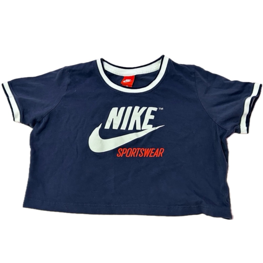 Nike Sportswear Croptop